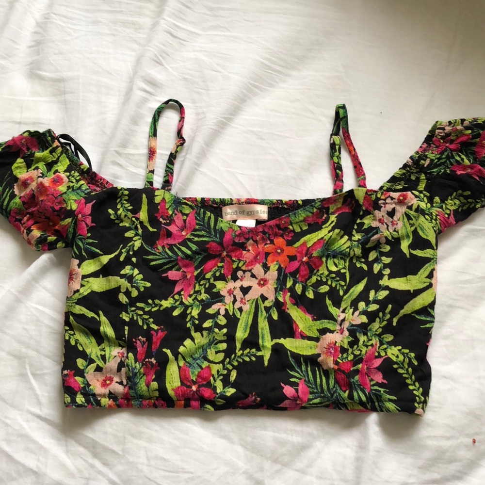 Hawaiian top